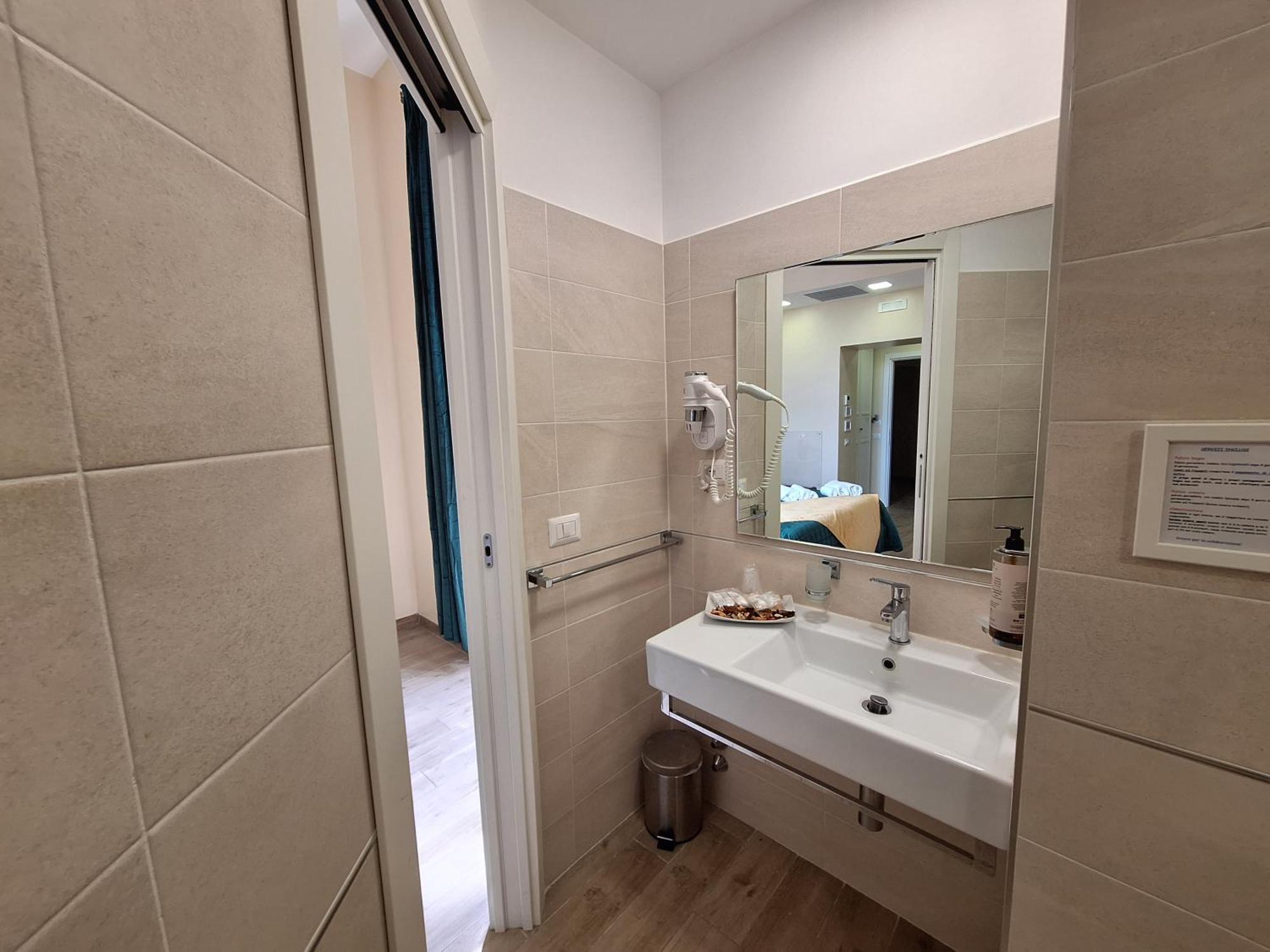 Residenze Serventi Longhi Rzym Zewnętrze zdjęcie